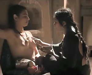 Radhika Apte hot scene from PARCHED